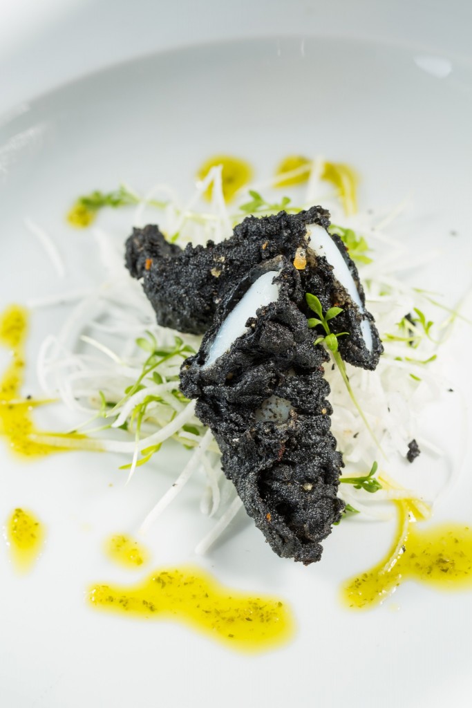 tempura negra de choco com aromas do mediterraneo